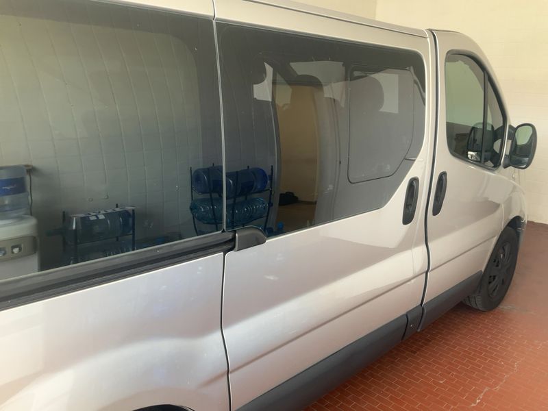Renault Trafic 2.0 dCi Passenger Expression — zdjęcie 7