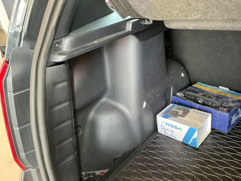 Dacia Duster 1.5 dCi Ambiance Family 4x2 2016 – снимка 25