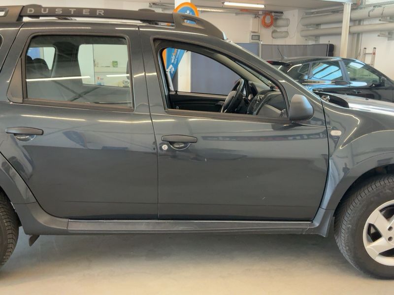 Dacia Duster 1.5 dCi Ambiance Family 4x2 2016 – снимка 10