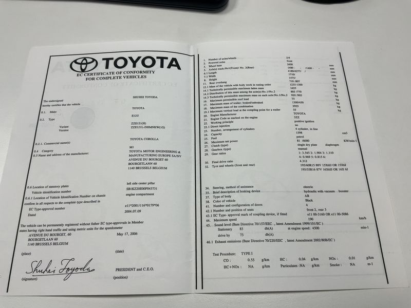 Toyota Corolla 1.6 Compact Edition — zdjęcie 16