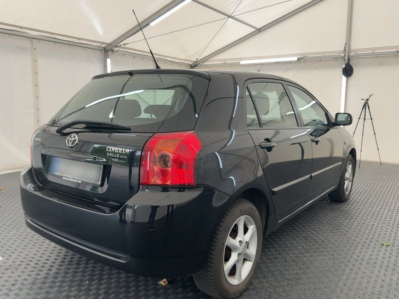 Toyota Corolla 1.6 Compact Edition — zdjęcie 6