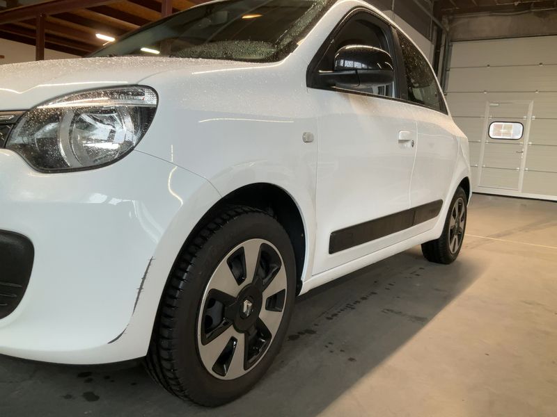 Renault Twingo 1.0 SCe Limited — zdjęcie 2