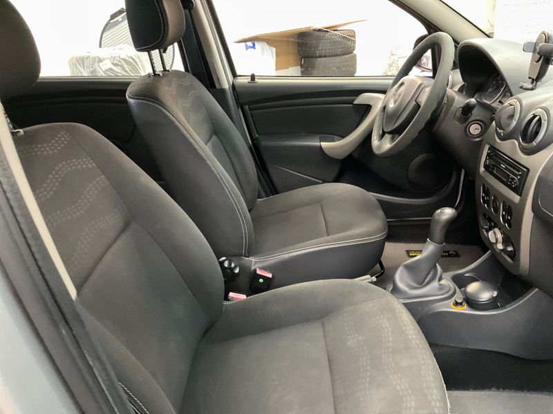 Dacia Sandero 1.6 Stepway — zdjęcie 3