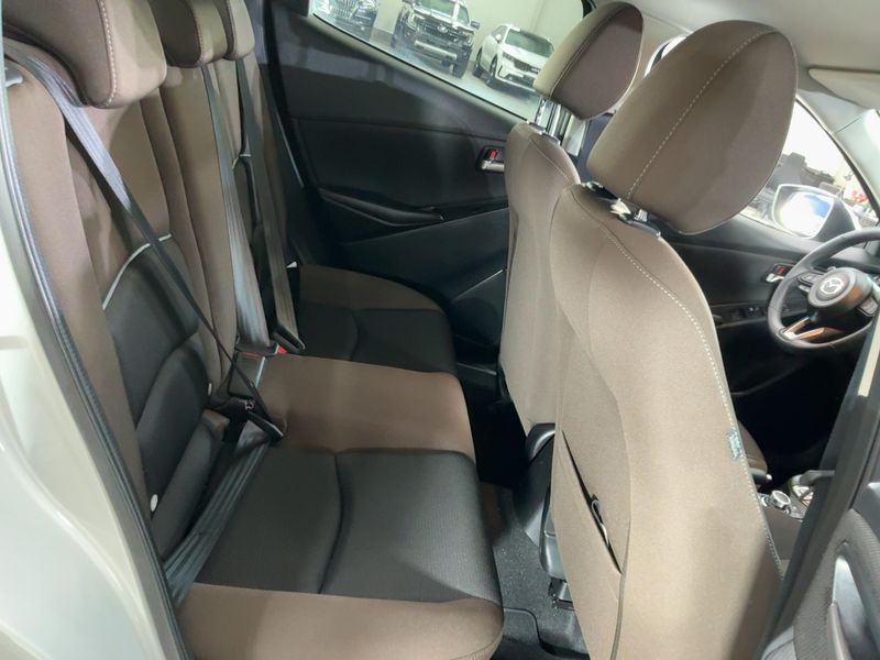 Mazda 2 1.5 Exclusive-Line 2023 – снимка 19