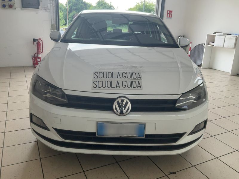 Volkswagen Polo 1.6 TDI Trendline — zdjęcie 9