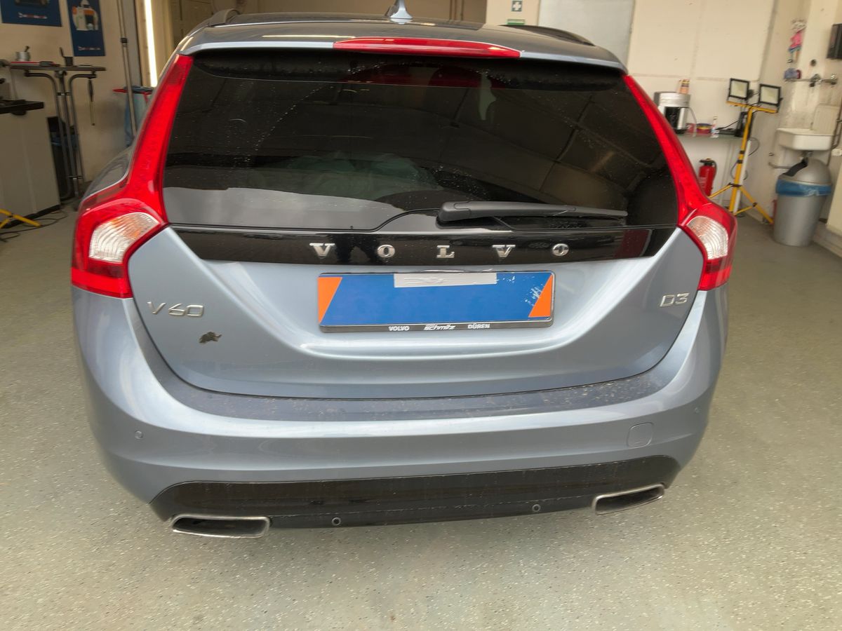 Volvo V60 2017 — photo 8