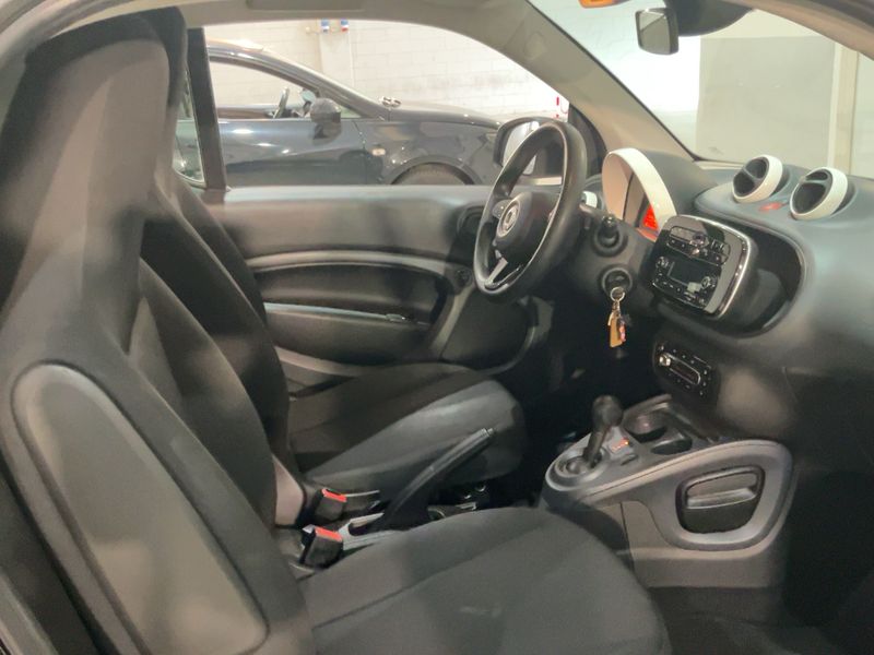Smart fortwo 1.0 youngster — zdjęcie 14