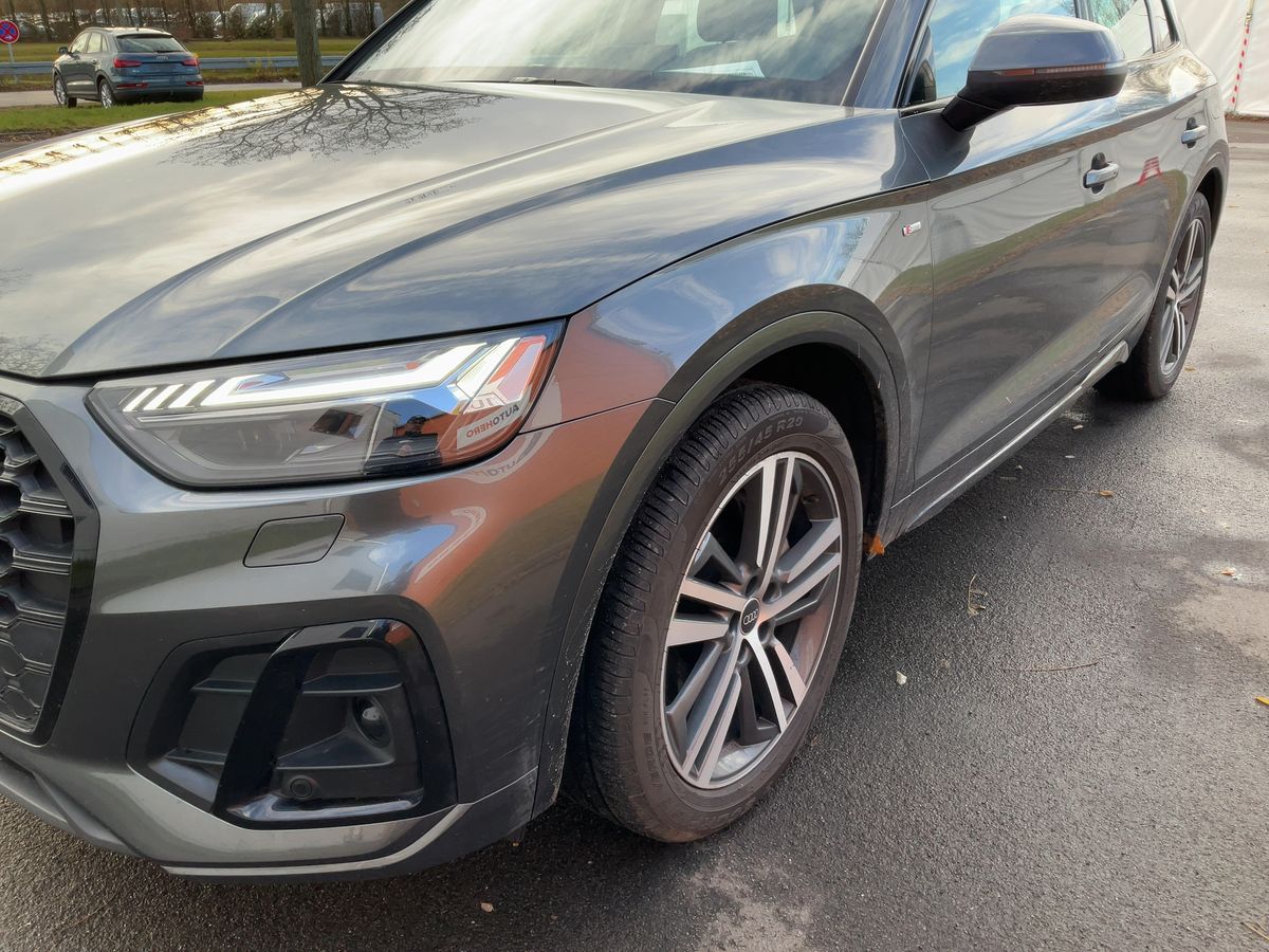 Audi Q5 55 TFSIe quattro S line