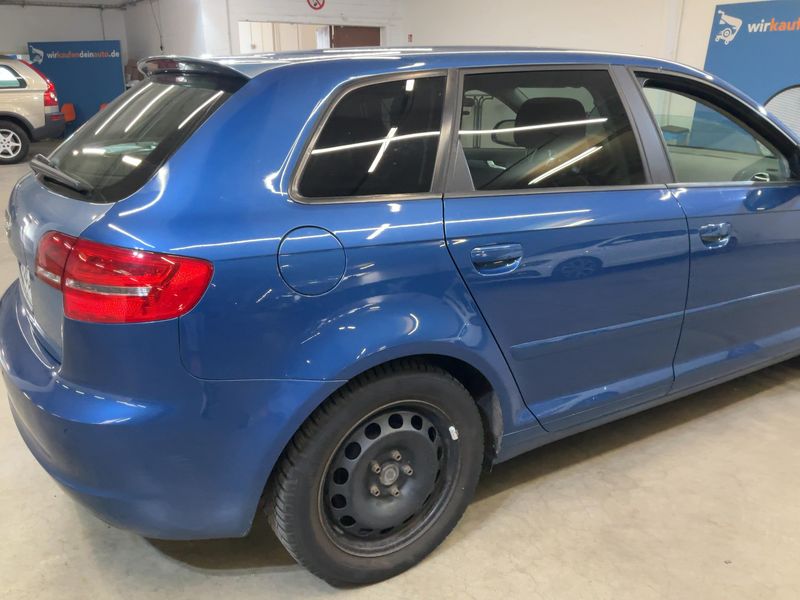 Audi A3 Sportback 1.6 Attraction 2010 – снимка 8