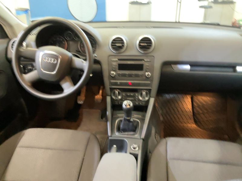 Audi A3 Sportback 1.6 Attraction 2010 – снимка 18