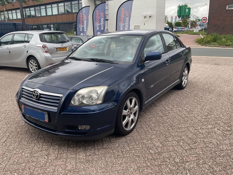 Toyota Avensis 2.0 Executive