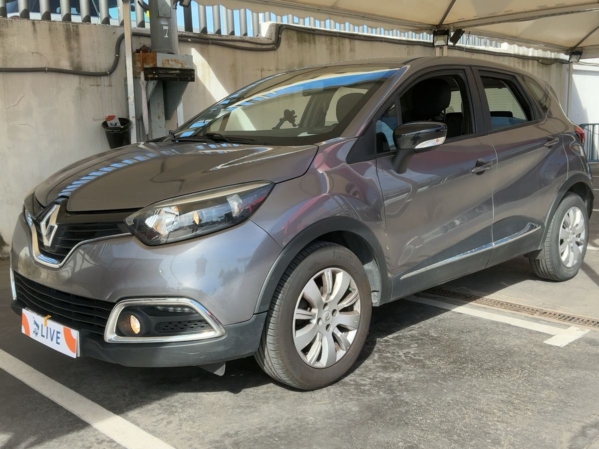 Renault Captur 2015 — photo 1