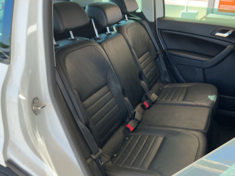 Skoda Yeti 2.0 TDI Ambition Outdoor 4x4 — zdjęcie 14