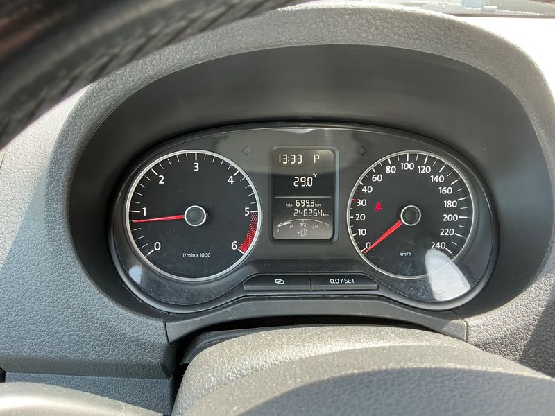 Volkswagen Amarok 2.0 TDI Highline DoubleCab 4Motion — zdjęcie 13