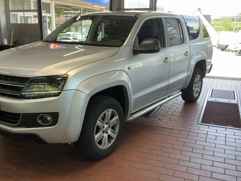 Volkswagen Amarok 2.0 TDI Highline DoubleCab 4Motion — zdjęcie 2