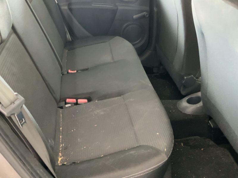 Renault Clio 1.5 dCi Dynamique — zdjęcie 14