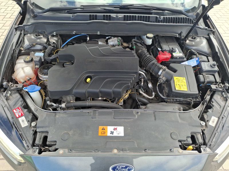 Ford Mondeo 2.0 TDCi Bi-Turbo Titanium — zdjęcie 8