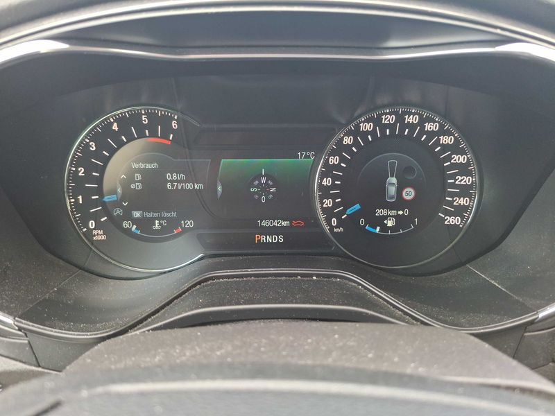 Ford Mondeo 2.0 TDCi Bi-Turbo Titanium — zdjęcie 12