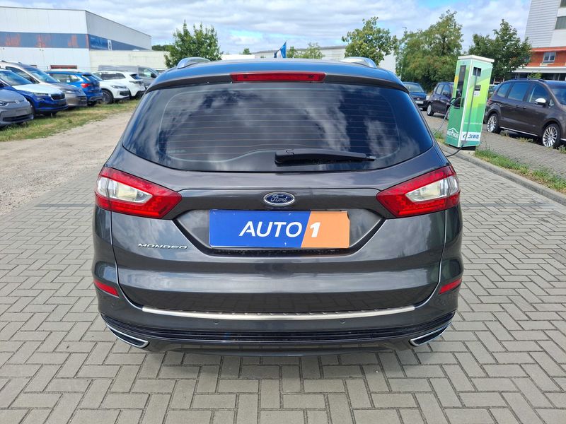 Ford Mondeo 2.0 TDCi Bi-Turbo Titanium — zdjęcie 4