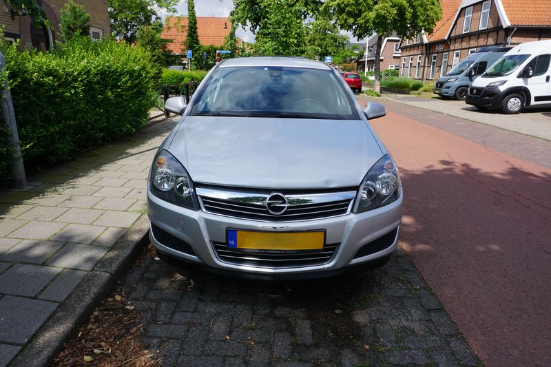 Opel Astra 1.6 Edition 111 "Jahre" — zdjęcie 7