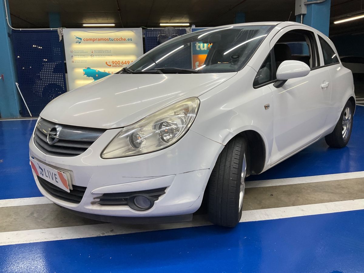Opel Corsa 1.2 CMon