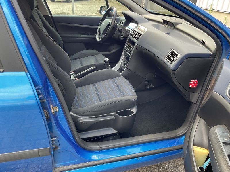 Peugeot 307 1.6 Tendance — zdjęcie 3