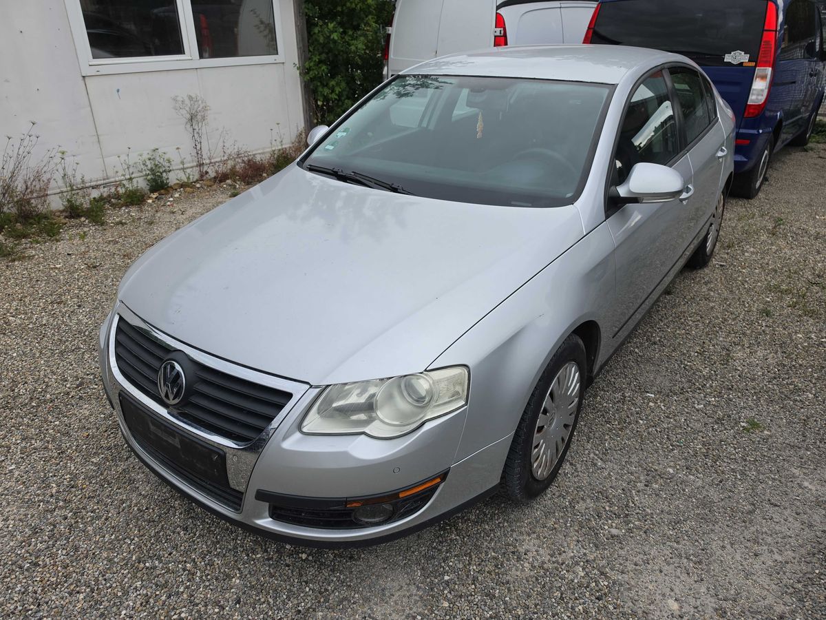 Volkswagen Passat 2008 — photo 1