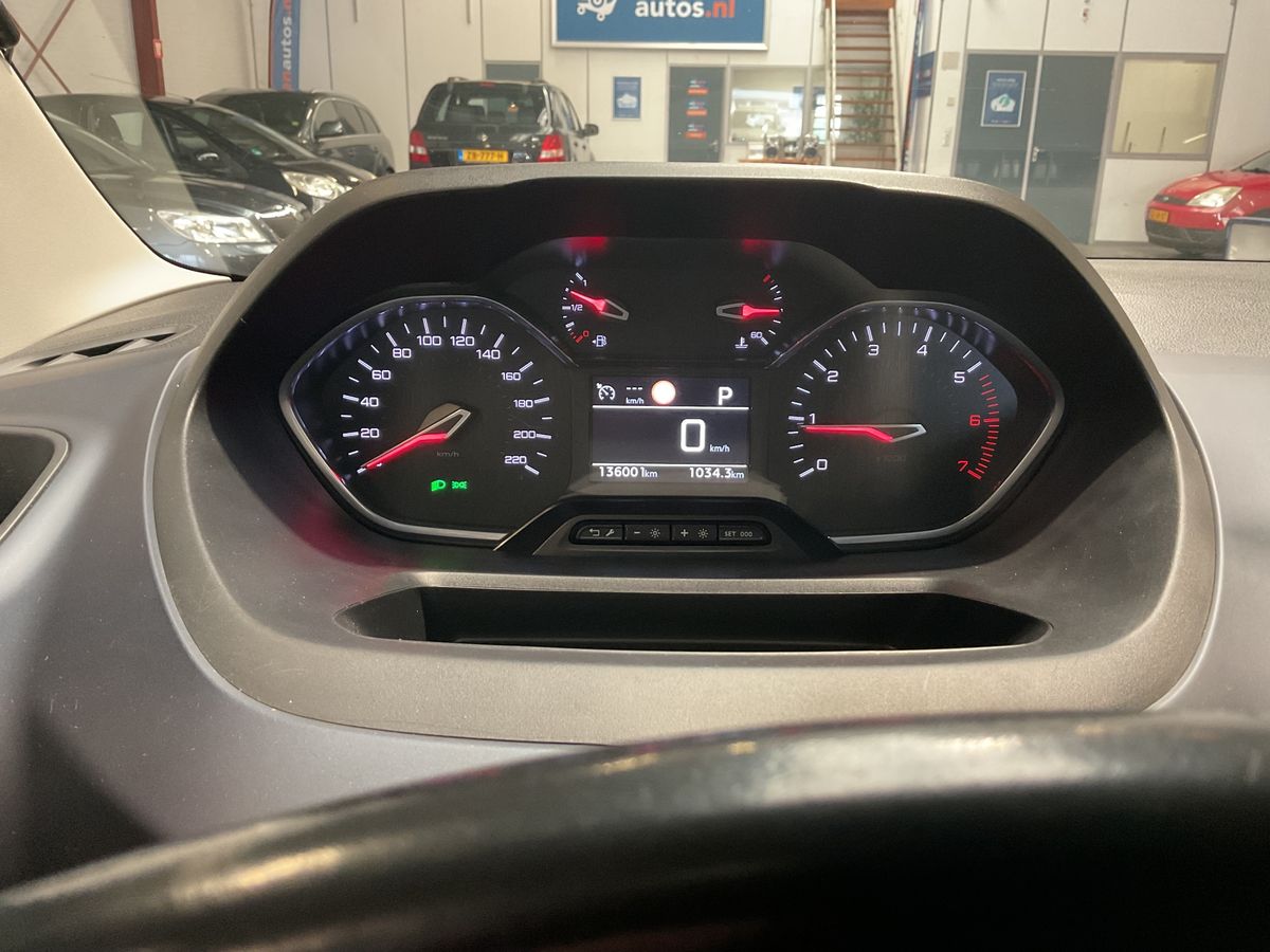 Peugeot Rifter 2020 — photo 19