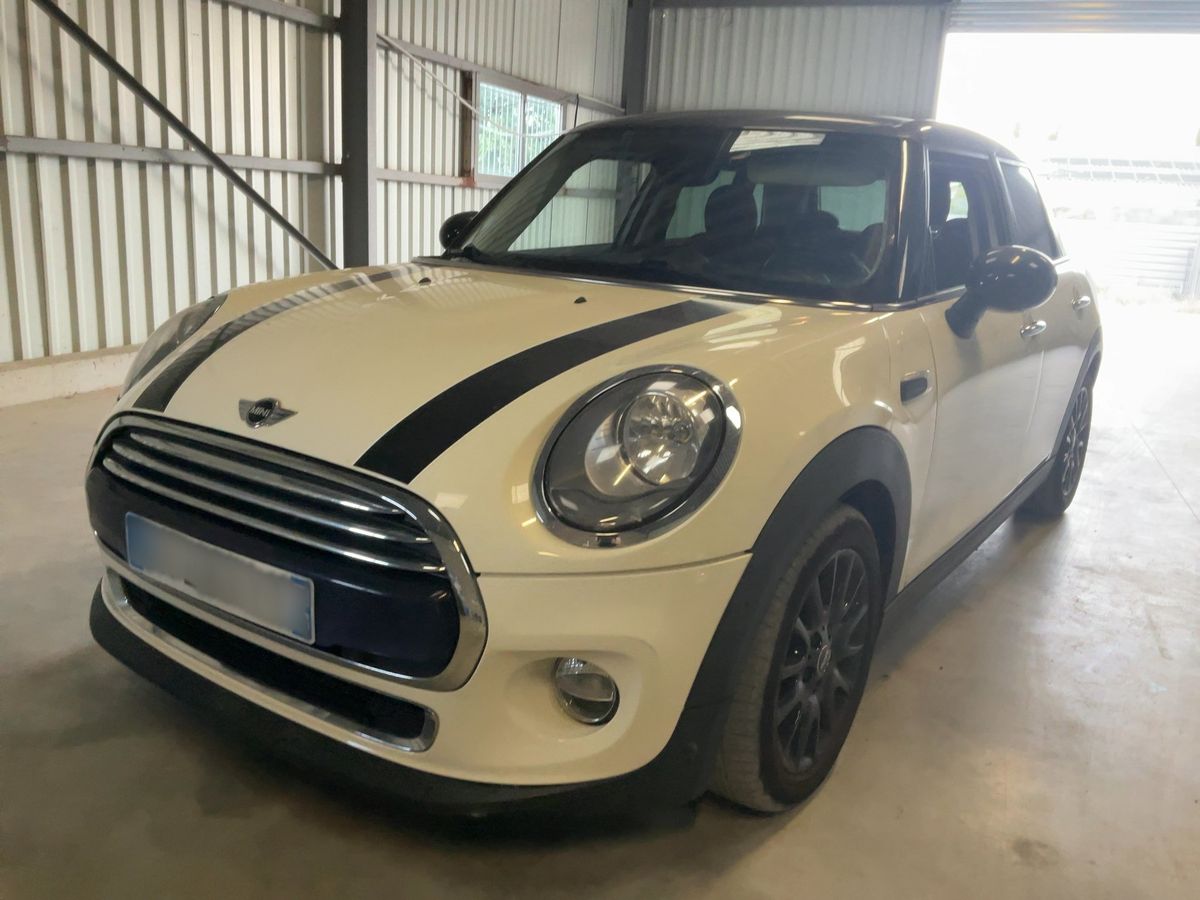 MINI Cooper 2015 — photo 1
