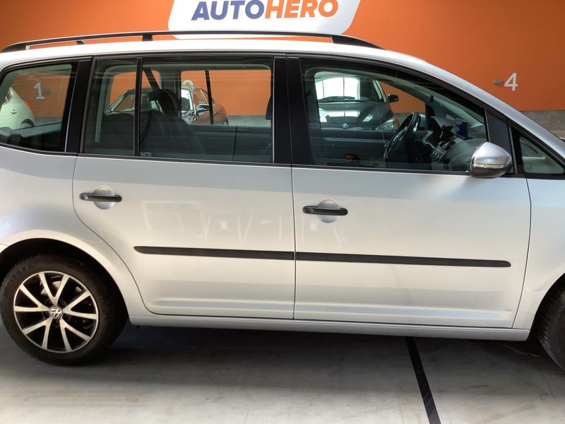 Volkswagen Touran 1.6 TDI Trendline BlueMotion Tech 2014 – снимка 10