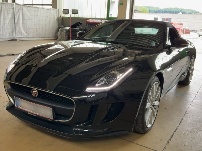 Jaguar F-TYPE