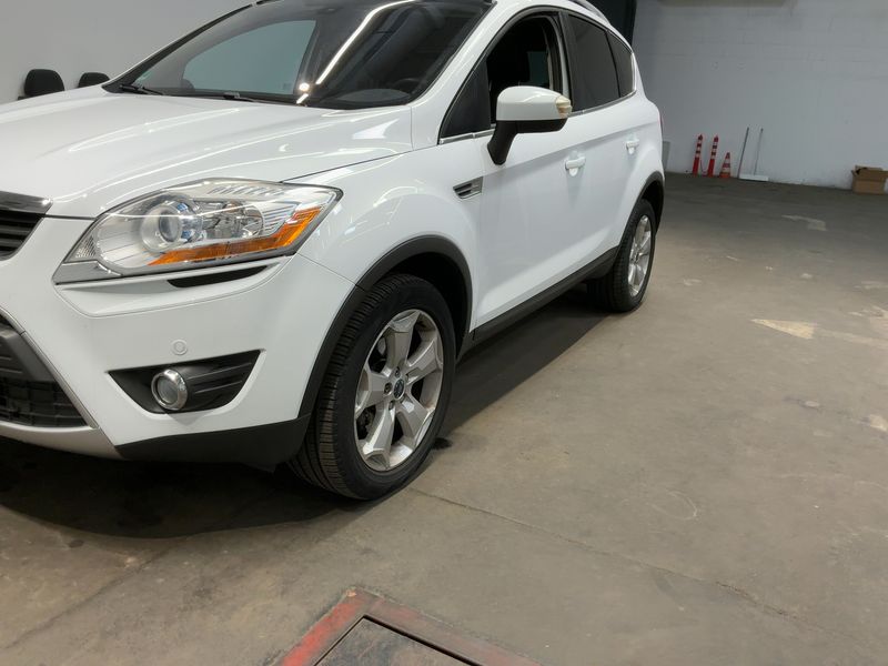 Ford Kuga 2.0 TDCi Titanium — zdjęcie 2
