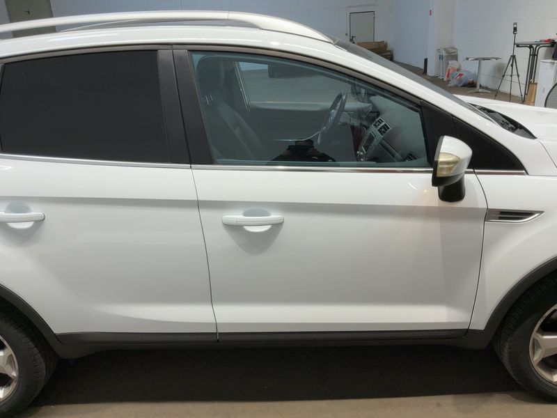 Ford Kuga 2.0 TDCi Titanium — zdjęcie 7
