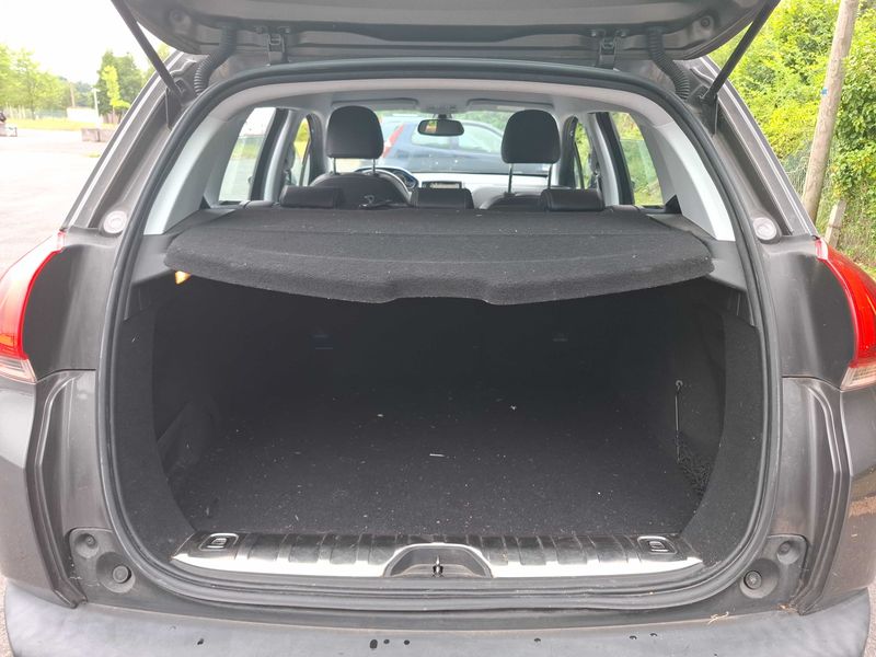 Peugeot 2008 1.2 PureTech Allure 2015 – снимка 9
