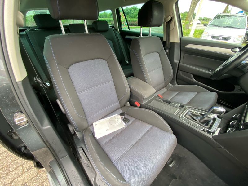 Volkswagen Passat 1.4 GTE — zdjęcie 20