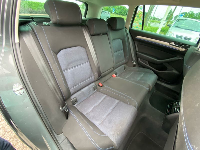 Volkswagen Passat 1.4 GTE — zdjęcie 21