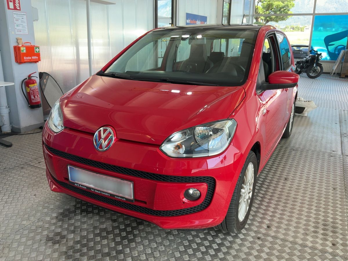 Volkswagen up! 2014
