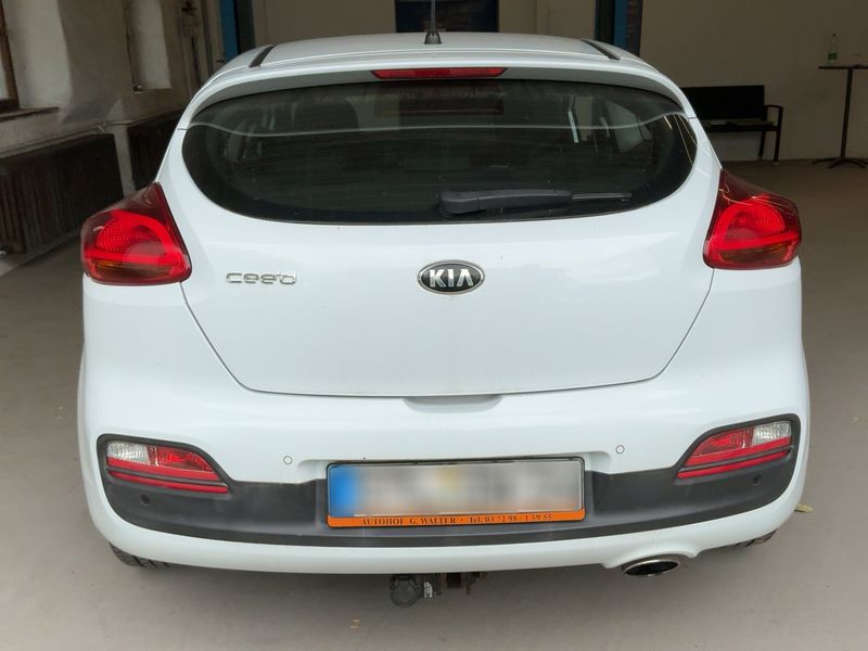 Kia pro_cee'd 1.6 GDI Edition 7 — zdjęcie 5