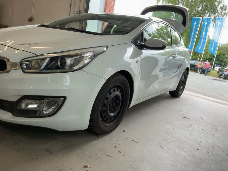 Kia pro_cee'd 1.6 GDI Edition 7 — zdjęcie 2