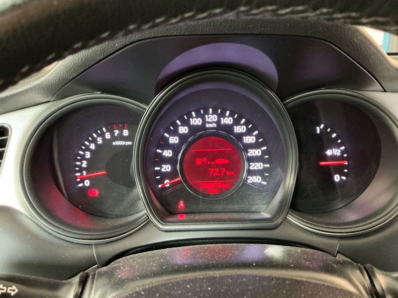 Kia pro_cee'd 1.6 GDI Edition 7 — zdjęcie 13