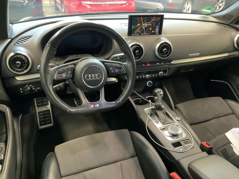 Audi A3 Sportback 2.0 TDI quattro Sport — zdjęcie 12