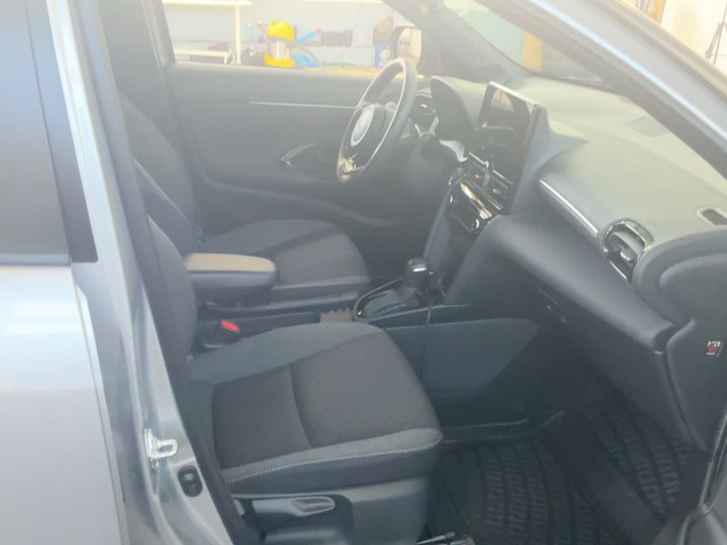 Toyota Yaris Cross 1.5 Hybrid Team Deutschland — zdjęcie 11