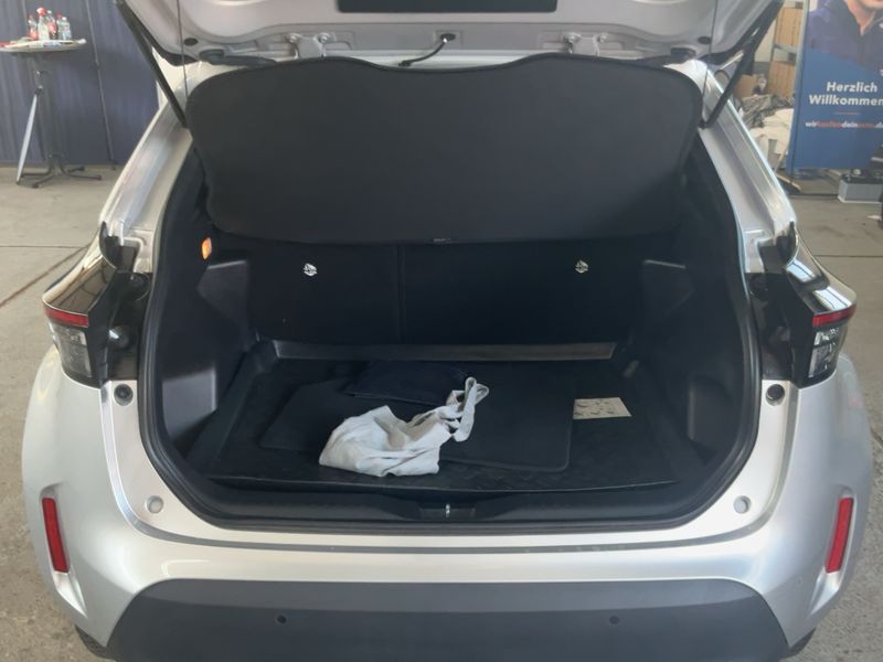 Toyota Yaris Cross 1.5 Hybrid Team Deutschland — zdjęcie 10