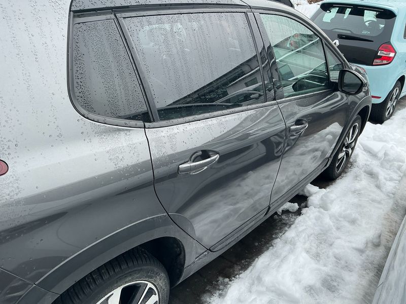 Peugeot 2008 1.2 PureTech Allure — zdjęcie 7
