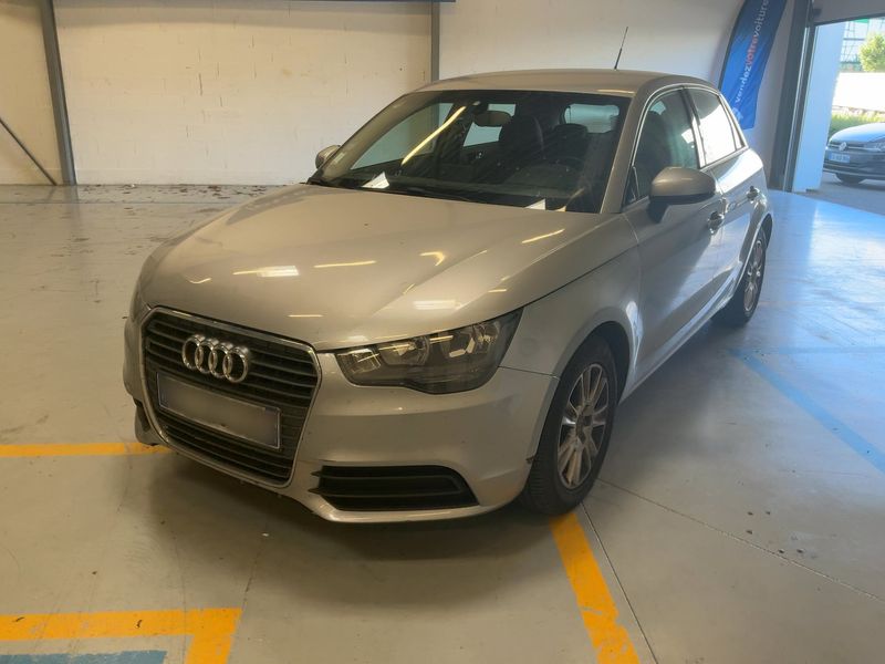 Audi A1 Sportback 1.6 TDI Attraction — zdjęcie 2