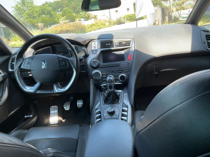 Citroen DS5 1.6 SoChic — zdjęcie 12