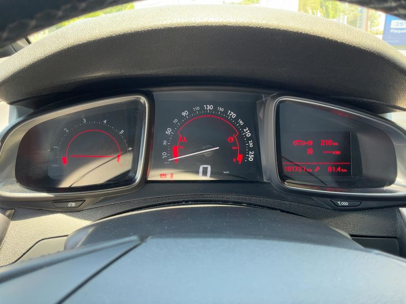 Citroen DS5 1.6 SoChic — zdjęcie 13