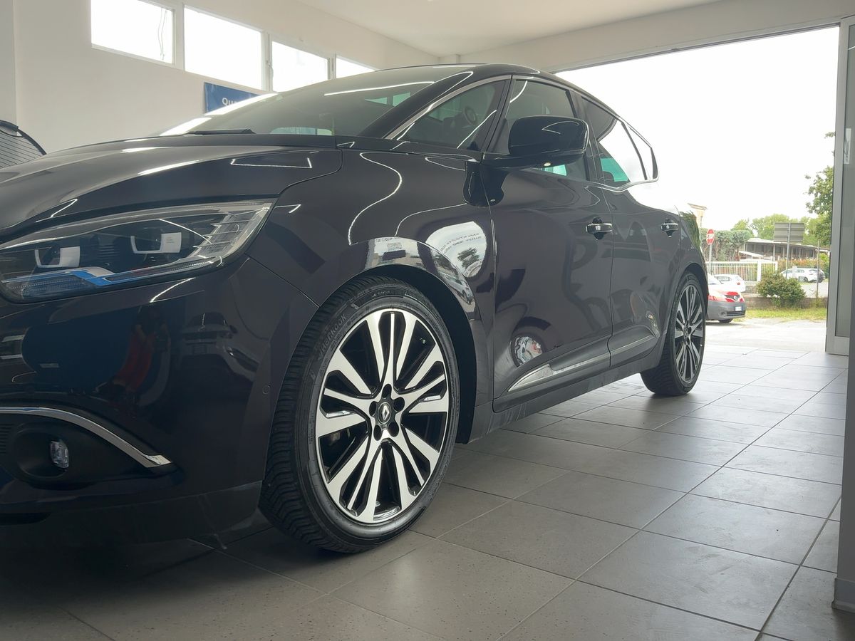 Renault Scenic d'occasion