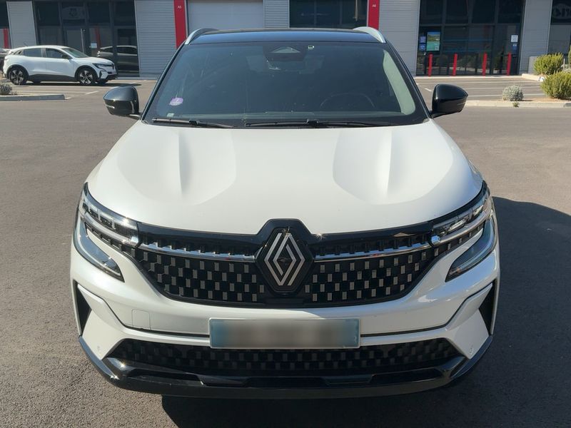 Renault Austral 1.2 Hybrid E-Tech Iconic — zdjęcie 9