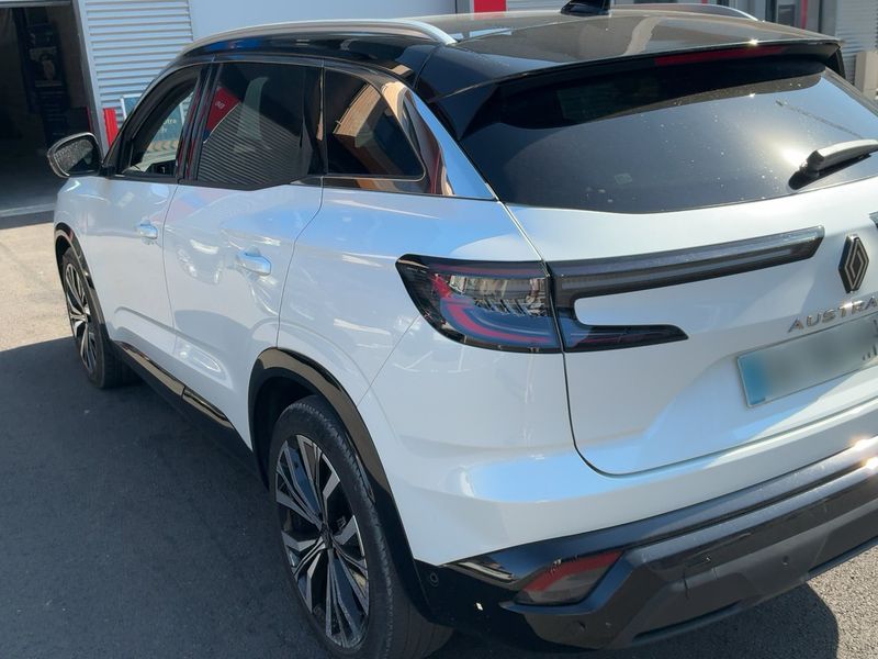 Renault Austral 1.2 Hybrid E-Tech Iconic — zdjęcie 3